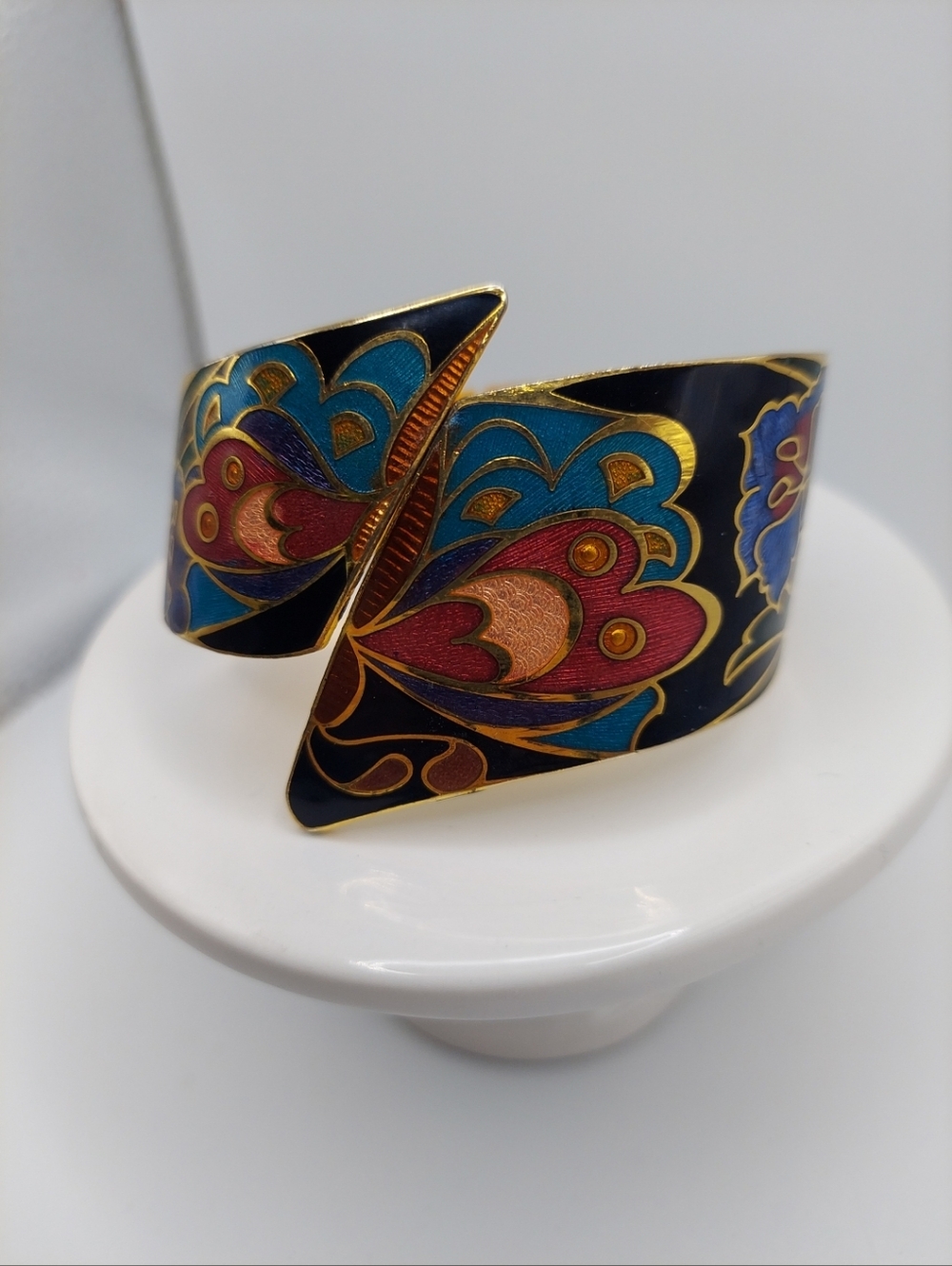 Cloisenne Enamel Butterfly Scene Vtg Asymeterical Hinged Bracelet, GC.